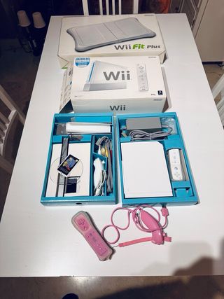 Consola Nintendo Wii + Wii Fit Plus + 9 Juegos