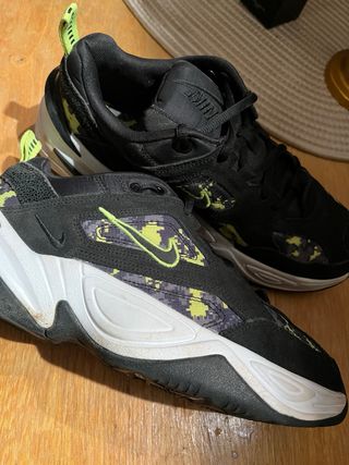 Zapatillas Nike K.2000 Negro y Verde es como nuevo