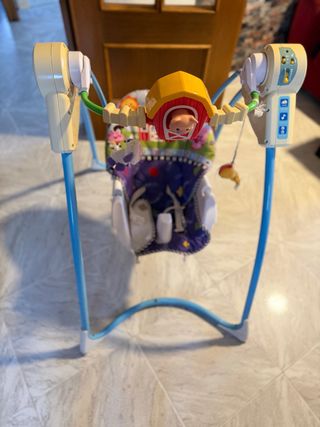 Columpio infantil con música y luces