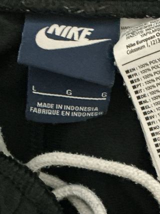 Pantalón chándal Nike negro y blanco