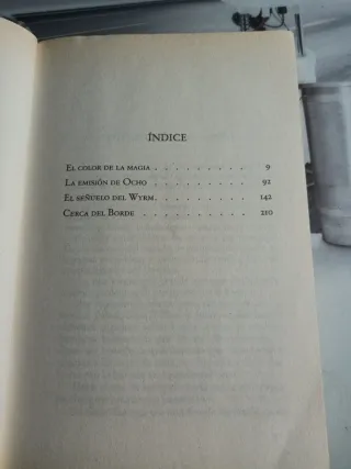 El Color de la Magia (Mundodisco 1) (Discworld)...