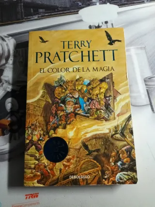 El Color de la Magia (Mundodisco 1) (Discworld)...