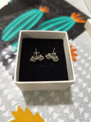 Pendientes lazo plata