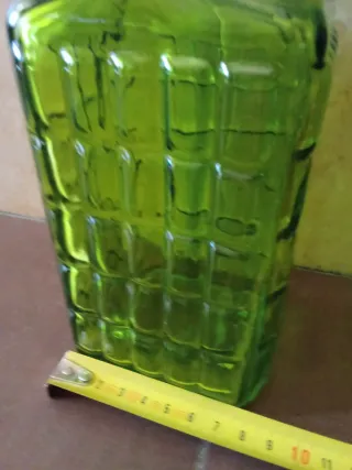 Conjunto Botella Cristal y 2 Platos Decorativos