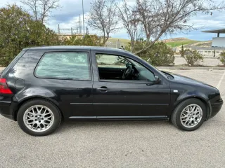 Volkswagen Golf 2002