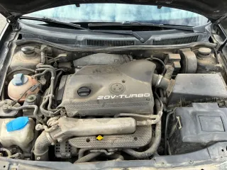 Volkswagen Golf 2002