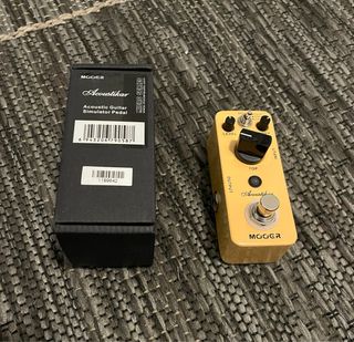 Mooer Acoustikar Simulatore Chitarra Acustica