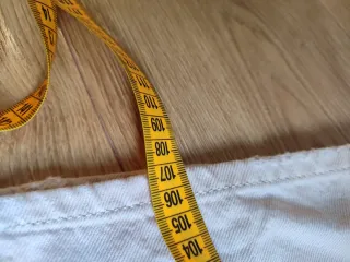 Pantalones anchos BDG beige XL