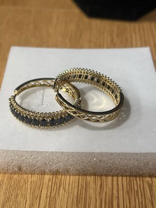 Pendientes argolla grandes laminados 14K negros