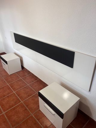 Cabezal y Mesitas de Noche