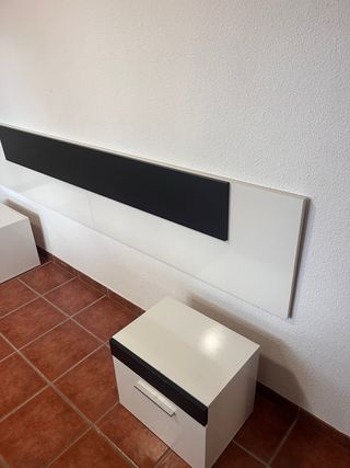 Cabezal y Mesitas de Noche