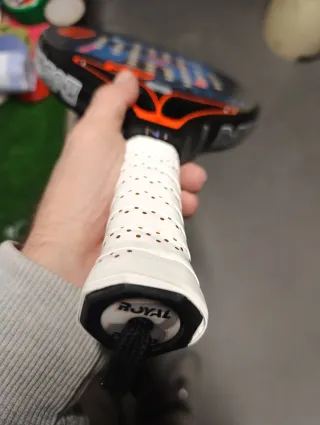 Royal Pádel M27 Carbon