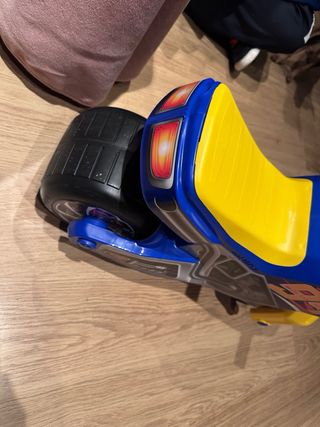 Moto juguete Molto 3000 Azul y Amarillo