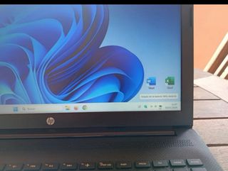 Portátil HP 15-db0 SSD 246GB + 8GB RAM. Negro