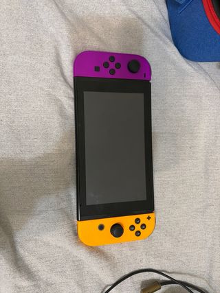 Nintendo Switch con Accesorios