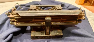 Antigua Máquina de Escribir LC Smith