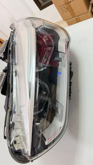 Faro BMW X1 original 2016 faro