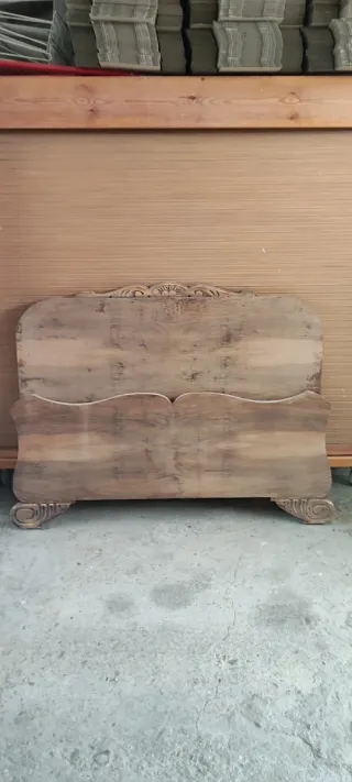 Cabecero de madera antiguo, para restaurar