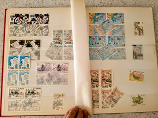 Lote 2 Álbumes Sellos España