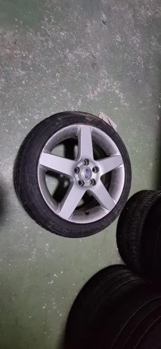 3 Llantas 17 para Volvo C30 S40 V50