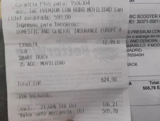 2 Patinetes eléctrico tiene la rueda trasera pinch