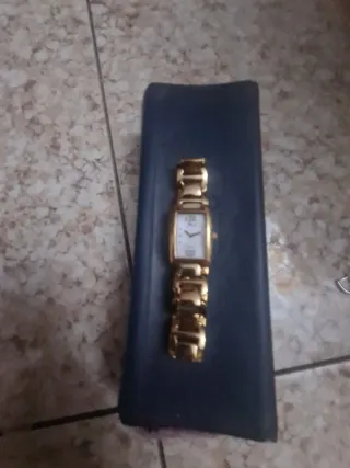 Lote de bisutería y joyas