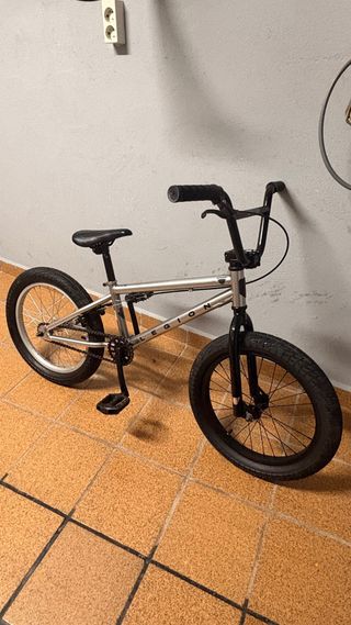 Bicicleta campillo Mongoose Legion L18