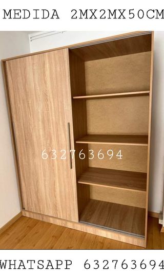 Armario Blanco Madera 2x2x0.5m