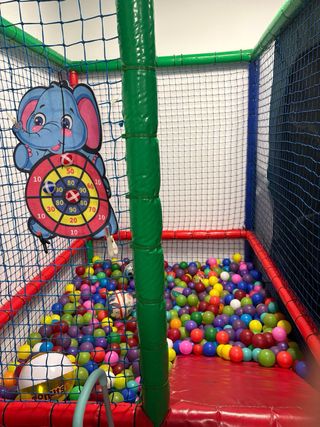 Parque de bolas infantil