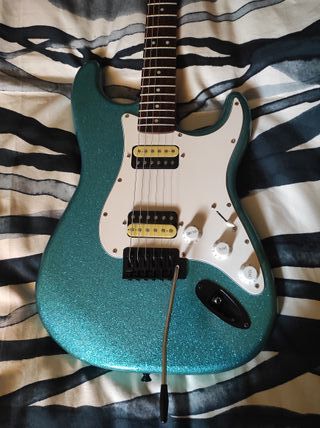 Pack guitarra eléctrica Fender squier AF FSR.
