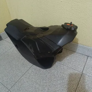 Depósito KTM 125 2008