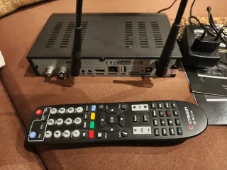 Octagon 4K UHD E2 DVB-S2X DVB-C Receptor
