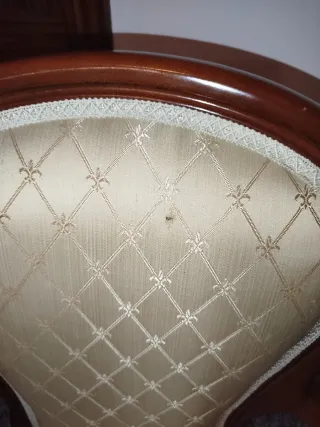 Silla Descalzadora Isabelina Madera y Tela