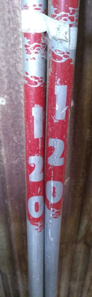 120 cms, Palos de esquí Locust NUEVOS