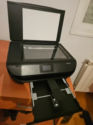 Impresora HP Negra Multifunción