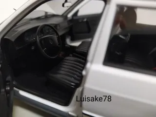 Maqueta Mercedes 190 E Norev Escala 1:18