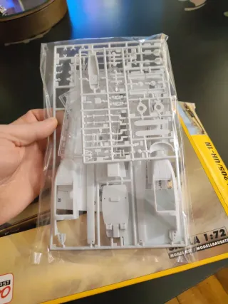 Lote 2 Maquetas Helicópteros 1/72