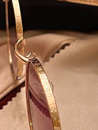 Gafas de sol Louis Vuitton doradas y rosas