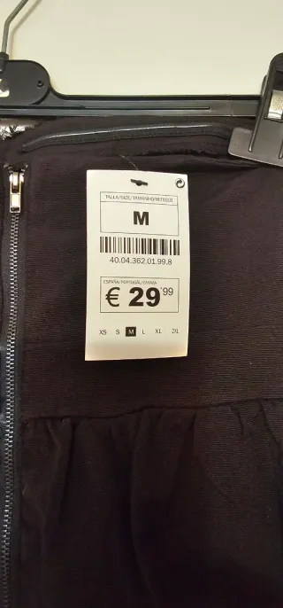 Vestido negro strapless Blanco.