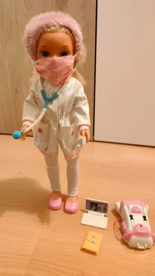 Nancy Doctora por el Mundo