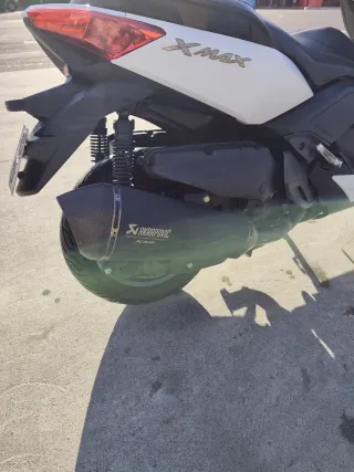 Yamaha Xmax 400