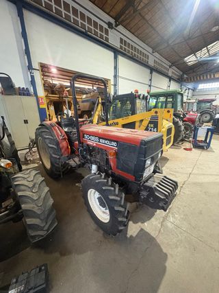 Tractor New Holland 50-86S Viñedo 4x4