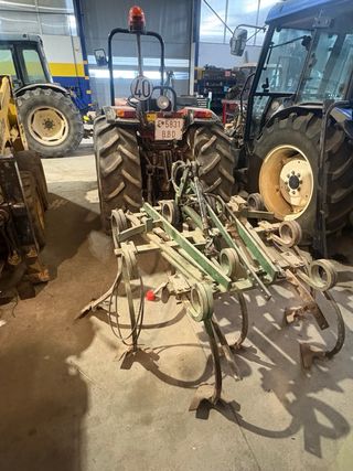 Tractor New Holland 50-86S Viñedo 4x4