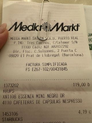 Cafetera Nespresso Essenza Mini Krups  Nueva (