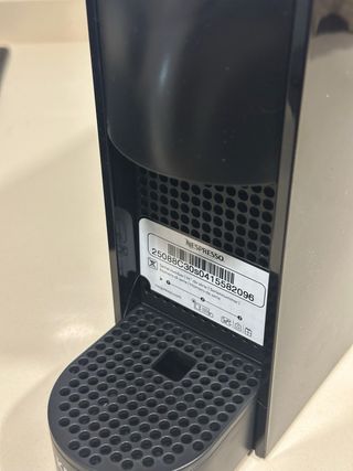 Cafetera Nespresso Essenza Mini Krups  Nueva (