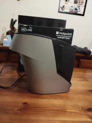 Hotpoint Ariston Water Machine HD LINE
