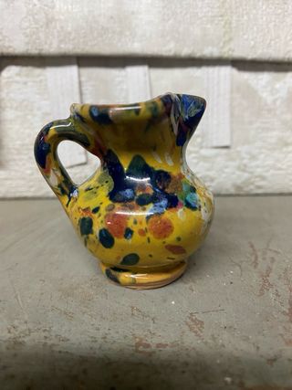 Brocca ceramica miniatura decorata