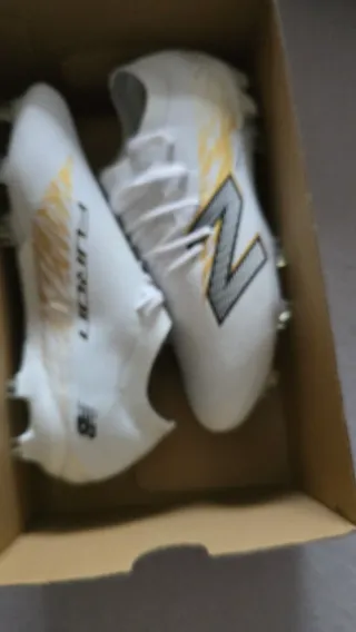 Botas Fútbol New Balance Furon V8 Elite FG T.40eu