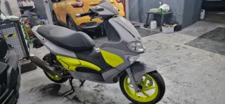 Gilera Runner 250 2006 Gris/Amarillo motor 250cc