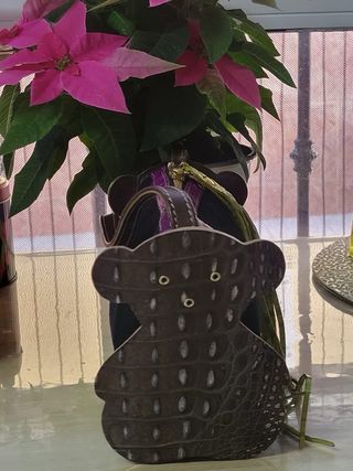 Bolso Tous Marrón y Morado Cocodrilo